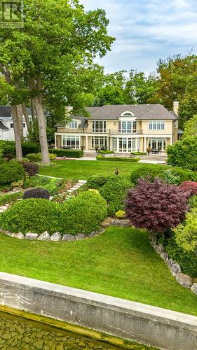 6 Ennisclare Drive W, Oakville, ON - Outdoor