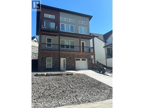 726 TAYNTON Drive  Invermere, BC V0A 1K6