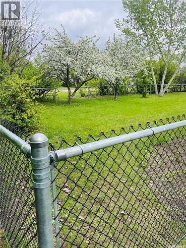 215 Kerry Street, Limerick, SK - Outdoor