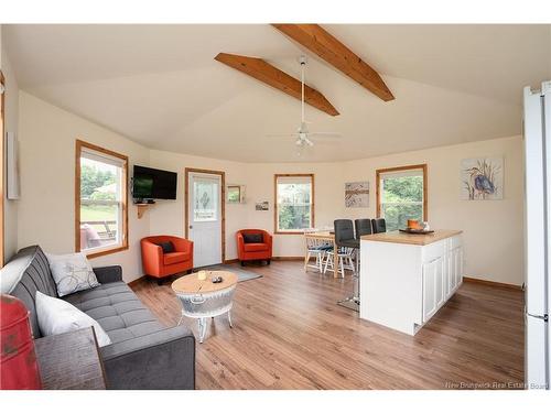 279 Cape Enrage Rd, Waterside, NB 