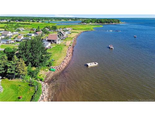 18 De La Mer Blvd, Cocagne, NB 