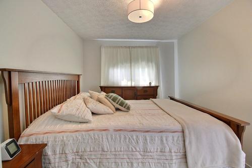 Chambre à coucher - 594 13E Avenue, La Guadeloupe, QC - Indoor Photo Showing Bedroom