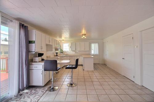 Cuisine - 594 13E Avenue, La Guadeloupe, QC - Indoor