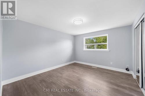 24 Fallingdale Crescent, Brampton, ON - Indoor Photo Showing Other Room