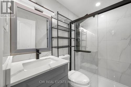 24 Fallingdale Crescent, Brampton, ON - Indoor Photo Showing Bathroom