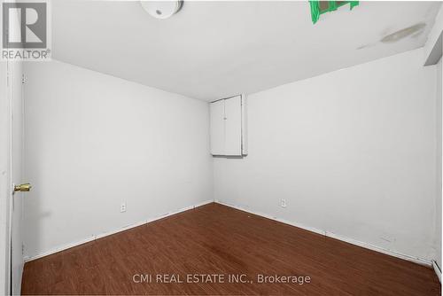 24 Fallingdale Crescent, Brampton, ON - Indoor Photo Showing Other Room