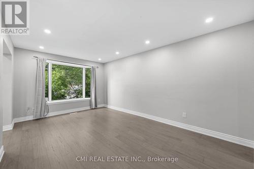 24 Fallingdale Crescent, Brampton, ON - Indoor Photo Showing Other Room