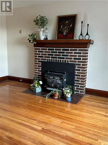 54 Baker Street, Sudbury, ON - Indoor With Fireplace