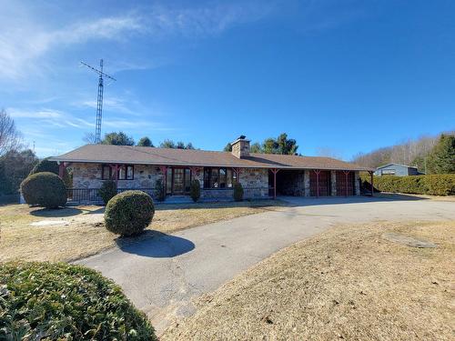 45 Ch. de St-Michel  Brownsburg-Chatham, QC J8G 2N2