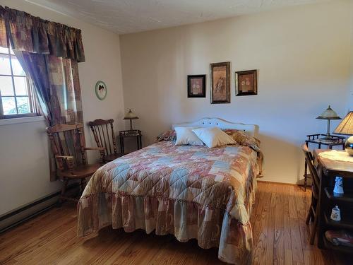 Bedroom - 45 Ch. De St-Michel, Brownsburg-Chatham, QC - Indoor Photo Showing Bedroom