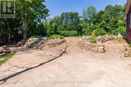 8355 County 9 Road, Clearview, ON - Outdoor