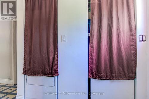 8355 County 9 Road, Clearview, ON - Indoor Photo Showing Other Room