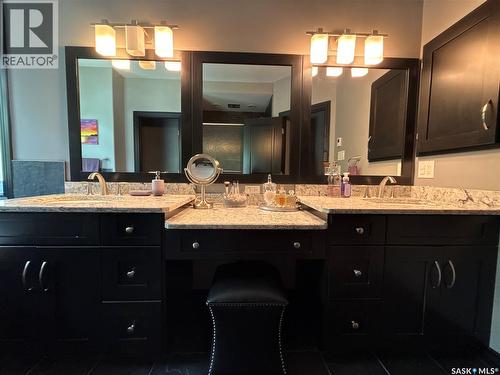 Lazy Dollar Ranch, Brock Rm No. 64, SK - Indoor Photo Showing Bathroom