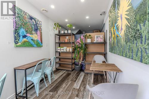 Pantry/ seating side - 319 Algonquin Avenue, North Bay (Central), ON 