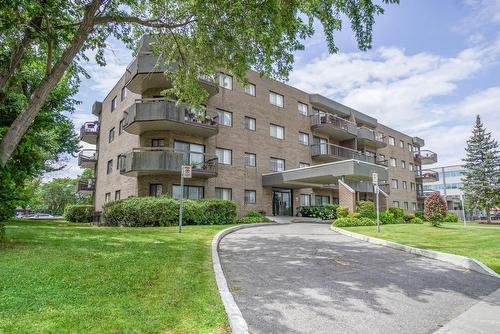 301-4190 Boul. St-Jean  Dollard-Des-Ormeaux, QC H9G 1X5