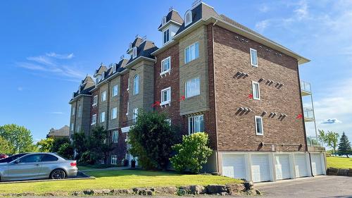 5-9300 Rue Rubaniers  Brossard, QC J4X 2Y3