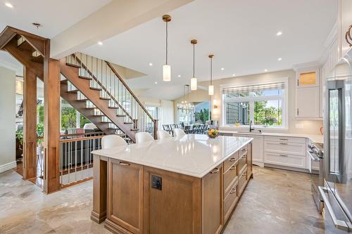 Kitchen - 262 Rue Du Pic-Du-Lynx, Magog, QC - Indoor Photo Showing Kitchen With Upgraded Kitchen
