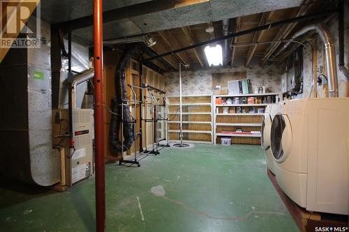 311 Pelly Street, Rocanville, SK - Indoor Photo Showing Laundry Room