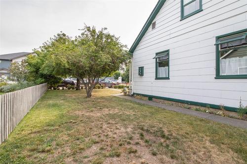 1408 Graham Street, Kelowna, BC - Outdoor With Exterior