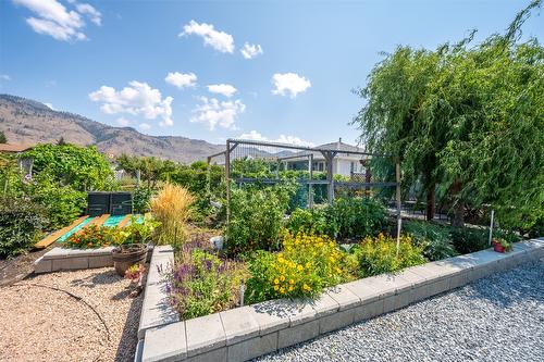 6018 Maple Drive, Osoyoos, BC - Outdoor
