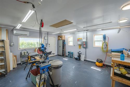 6018 Maple Drive, Osoyoos, BC - Indoor