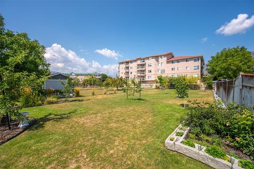 6018 Maple Drive, Osoyoos, BC - Outdoor