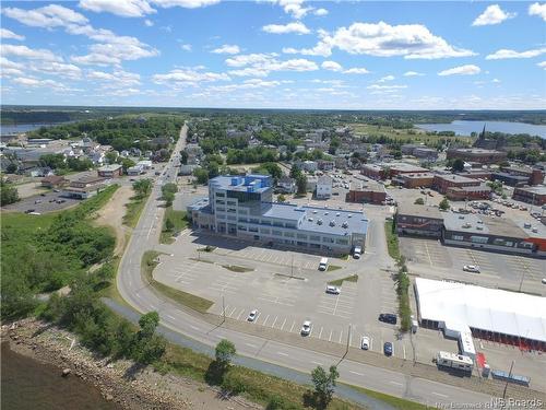 275 Main St, Bathurst, NB 