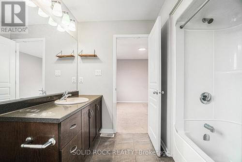 173 Culloden Crescent, Ottawa, ON - Indoor Photo Showing Bathroom
