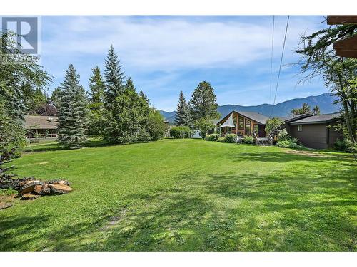 2384 Ruault Road, Invermere, BC - Outdoor