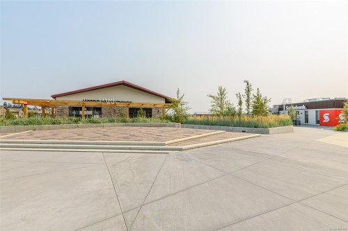 102-3564 A Ryder Hesjedal Way, Colwood, BC - Outdoor