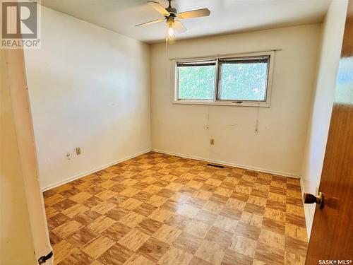 111 Stephens Street, Gainsborough, SK - Indoor Photo Showing Other Room