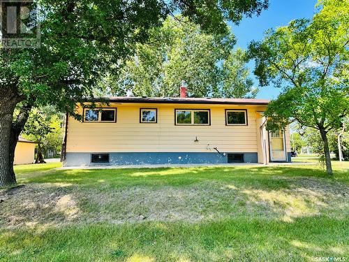 111 Stephens Street, Gainsborough, SK - Outdoor