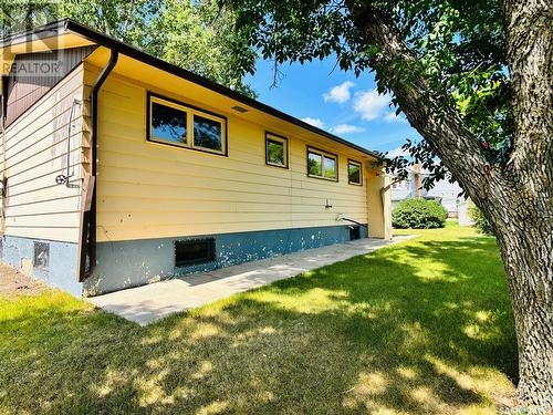 111 Stephens Street, Gainsborough, SK - Outdoor