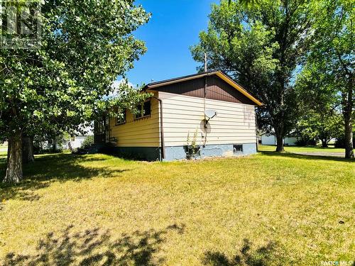 111 Stephens Street, Gainsborough, SK - Outdoor