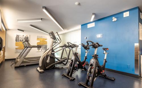 Exercise room - 1407-1420 Rue Crescent, Montréal (Ville-Marie), QC - Indoor Photo Showing Gym Room