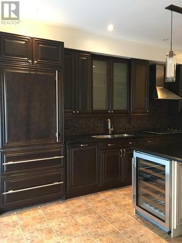 21 Aikenhead Avenue, Richmond Hill, ON - Indoor