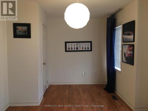 21 Aikenhead Avenue, Richmond Hill, ON - Indoor Photo Showing Other Room
