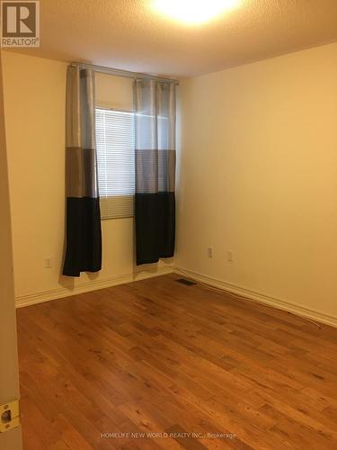 21 Aikenhead Avenue, Richmond Hill, ON - Indoor Photo Showing Other Room