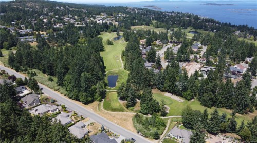 2516 Andover Rd, Nanoose Bay, BC 