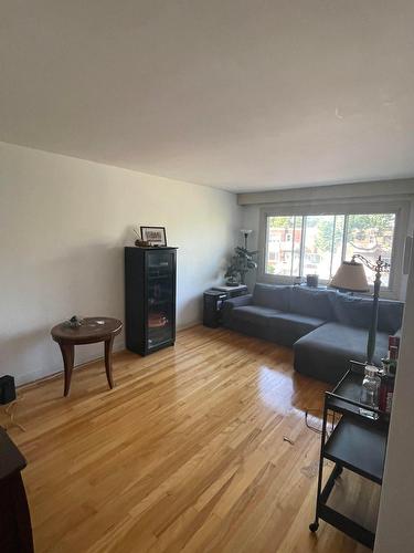 Salon - 11804  - 11806 Rue Michel-Sarrazin, Montréal (Ahuntsic-Cartierville), QC - Indoor Photo Showing Living Room