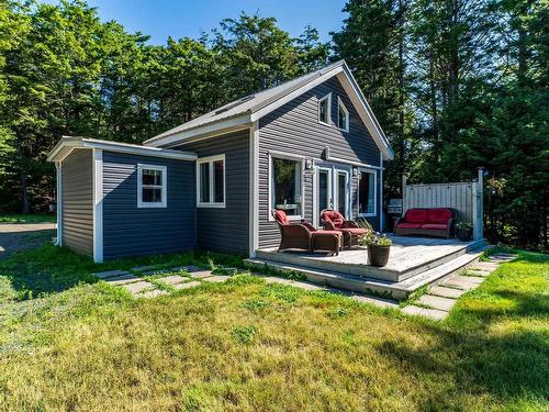 412 Double Lake Road, North Range, NS 