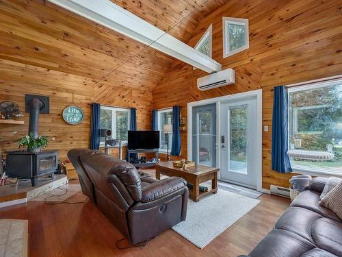 412 Double Lake Road, North Range, NS 