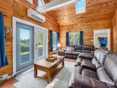 412 Double Lake Road, North Range, NS 