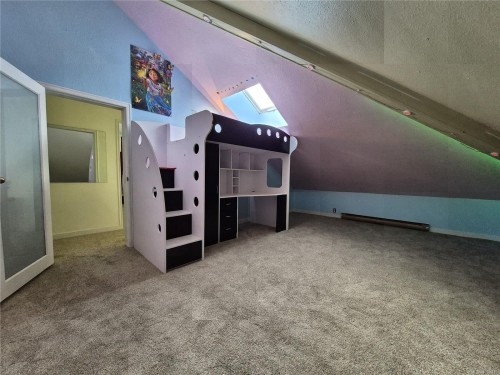 499D-4678 Elk Lake Dr, Saanich, BC - Indoor Photo Showing Other Room