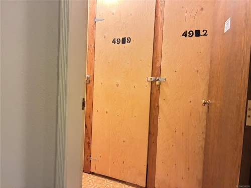 499D-4678 Elk Lake Dr, Saanich, BC - Indoor Photo Showing Other Room