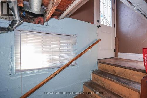 244 Niagara Street, St. Catharines (Facer), ON - Indoor Photo Showing Other Room
