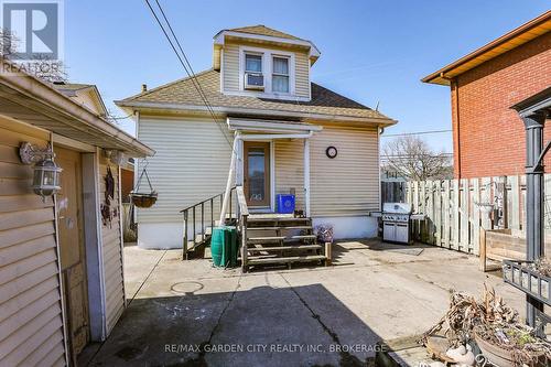 244 Niagara Street, St. Catharines (Facer), ON - Outdoor With Deck Patio Veranda With Exterior