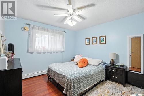 1237 425 115Th Street E, Saskatoon, SK - Indoor Photo Showing Bedroom