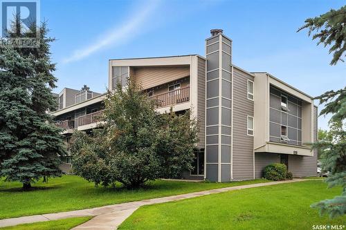 1237 425 115Th Street E, Saskatoon, SK - Outdoor With Balcony