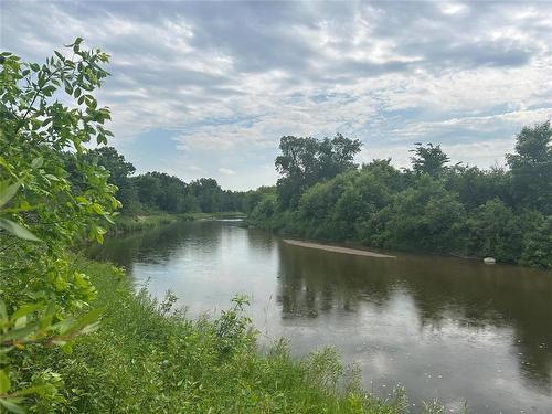 152 Range Road N, Valley River, MB 